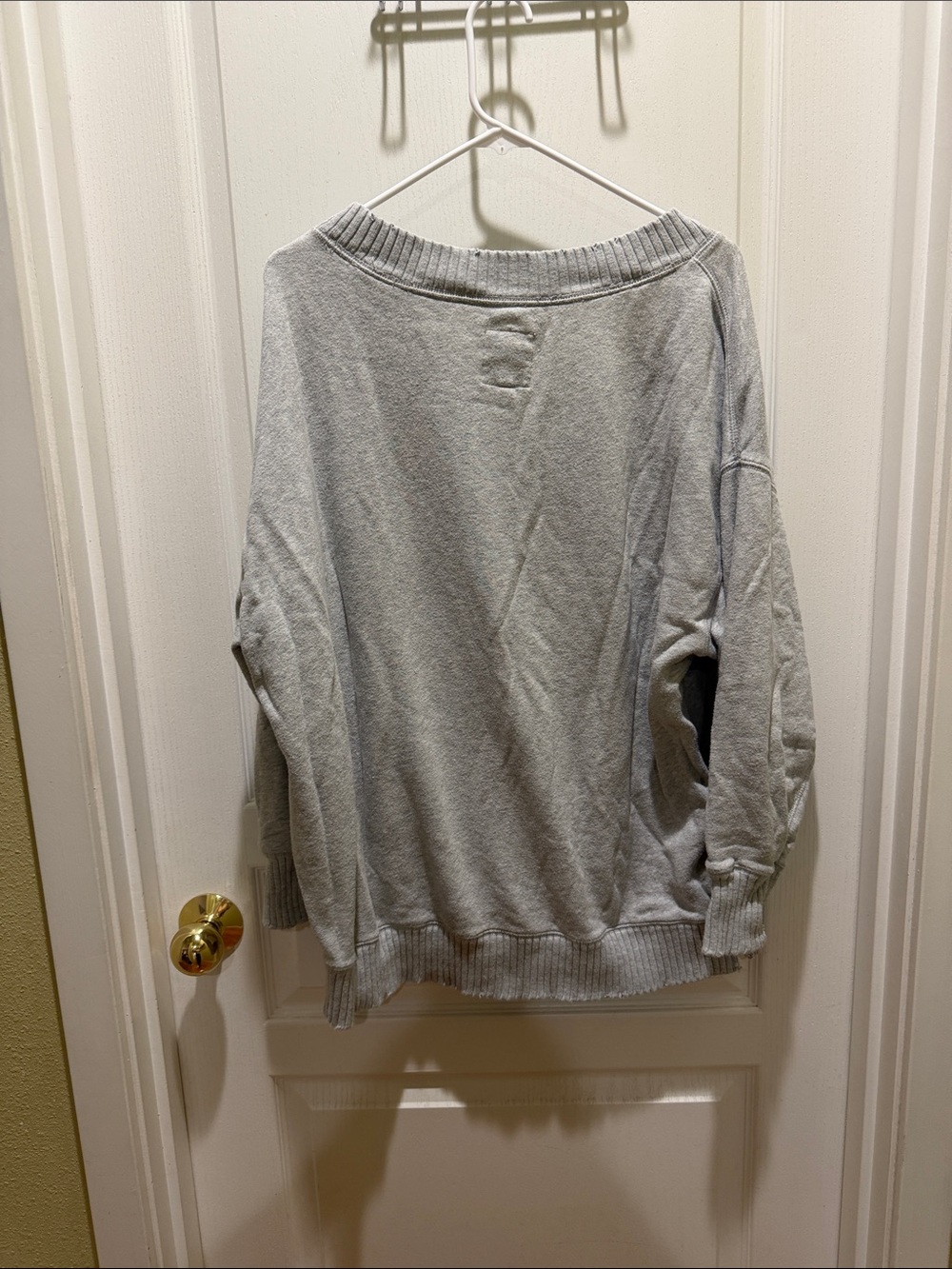 aerie Heather Gray V-Neck Sweater - Picture 5 of 6